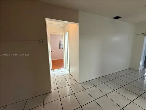 8441 NW 8th Street Pembroke Pines FL 33024