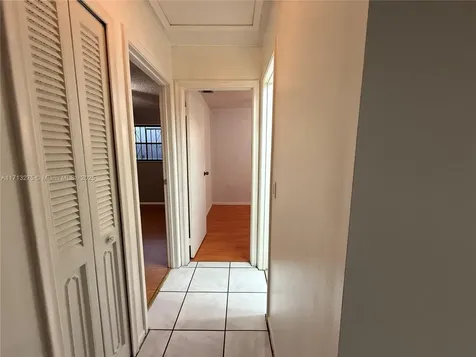 8441 NW 8th Street Pembroke Pines FL 33024