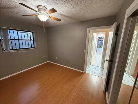 8441 NW 8th Street Pembroke Pines FL 33024