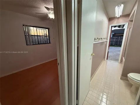 8441 NW 8th Street Pembroke Pines FL 33024