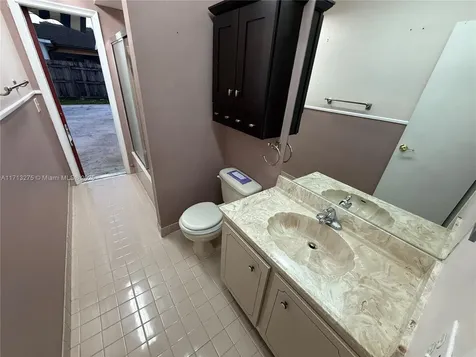 8441 NW 8th Street Pembroke Pines FL 33024