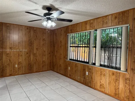 8441 NW 8th Street Pembroke Pines FL 33024