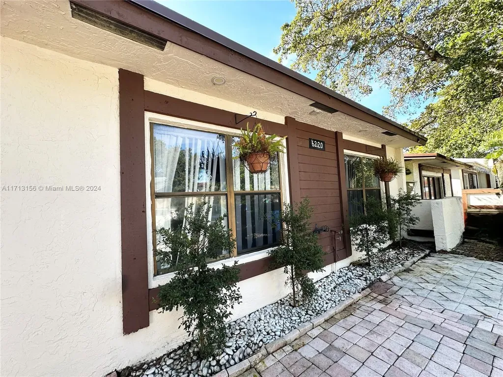 6220 NW 26th Court Sunrise FL 33313