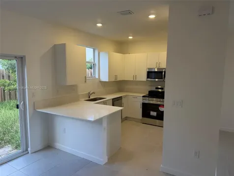 2876 SE 25 Avenue Homestead FL 33035