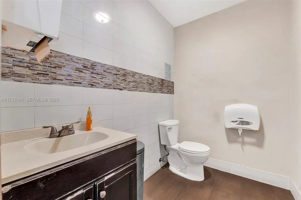 821 N 21st Avenue Hollywood FL 33020
