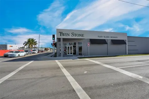 821 N 21st Avenue Hollywood FL 33020