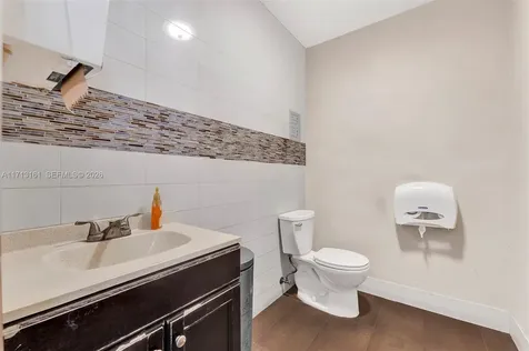 821 N 21st Avenue Hollywood FL 33020