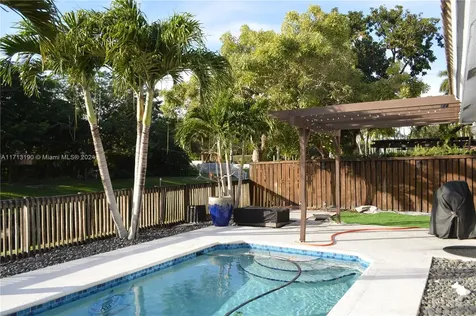 9972 NW 5th Court Plantation FL 33324