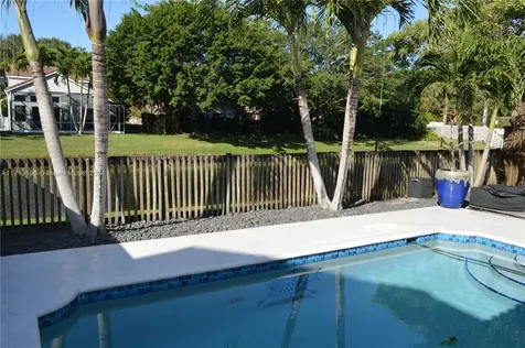 9972 NW 5th Court Plantation FL 33324