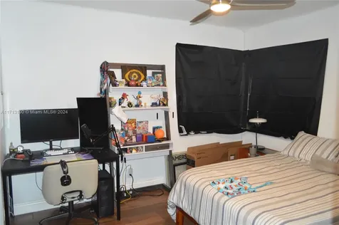 9972 NW 5th Court Plantation FL 33324
