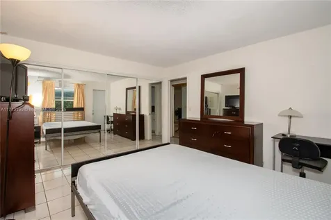 160 NE 8th Avenue Hallandale Beach FL 33009