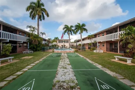 160 NE 8th Avenue Hallandale Beach FL 33009