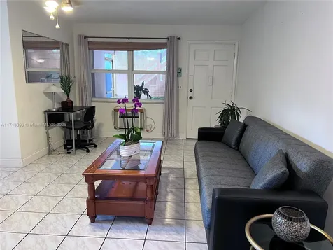 160 NE 8th Avenue Hallandale Beach FL 33009