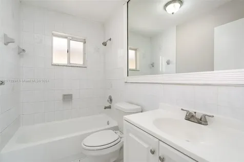 7375 W 35th Avenue Hialeah FL 33018
