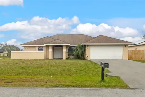1800 Rawdon Street NW Palm Bay FL 32907