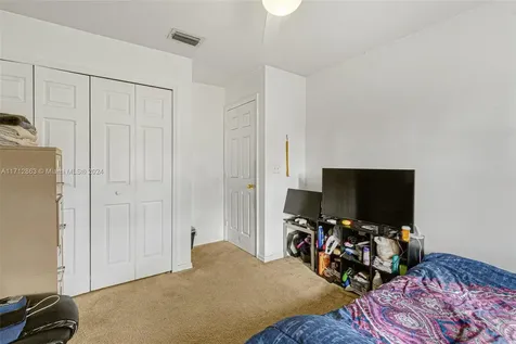 1800 Rawdon Street NW Palm Bay FL 32907