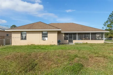 1800 Rawdon Street NW Palm Bay FL 32907