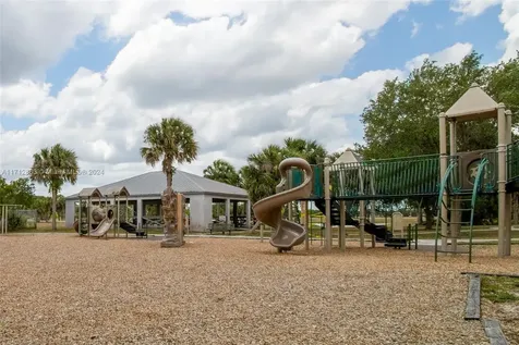 1800 Rawdon Street NW Palm Bay FL 32907