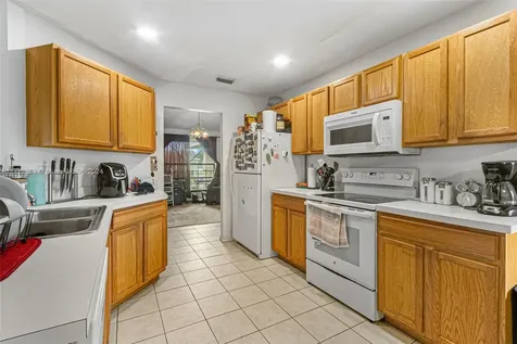 1800 Rawdon Street NW Palm Bay FL 32907