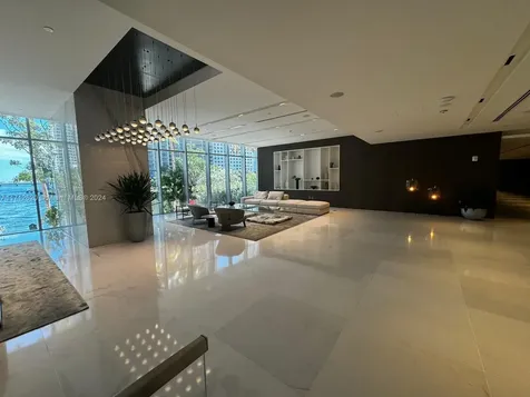 300 Biscayne Boulevard Way Miami FL 33131