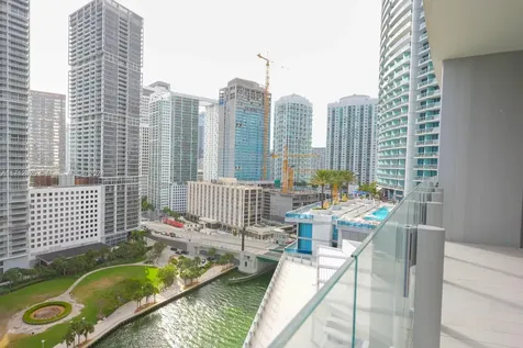 300 Biscayne Boulevard Way Miami FL 33131