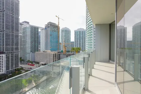 300 Biscayne Boulevard Way Miami FL 33131