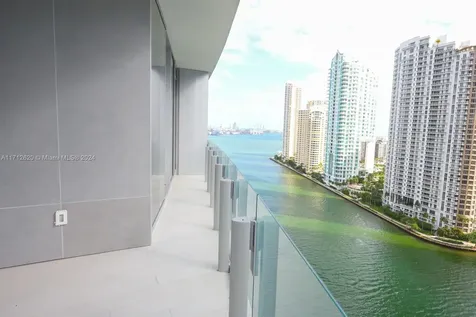 300 Biscayne Boulevard Way Miami FL 33131