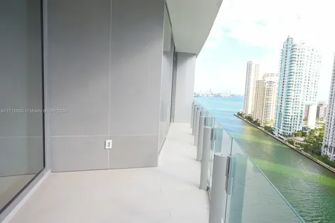 300 Biscayne Boulevard Way Miami FL 33131
