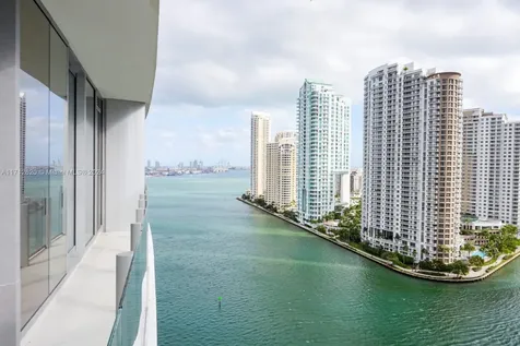 300 Biscayne Boulevard Way Miami FL 33131