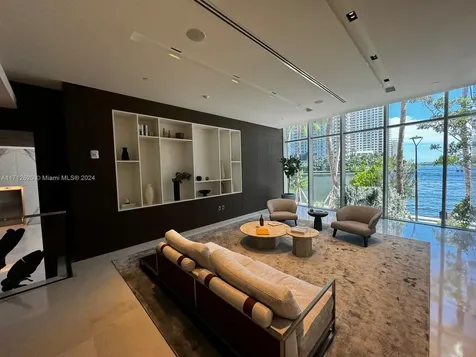 300 Biscayne Boulevard Way Miami FL 33131