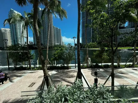 300 Biscayne Boulevard Way Miami FL 33131