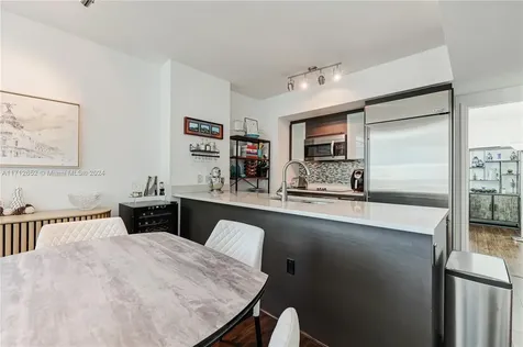 55 SE 6th Street Miami FL 33131