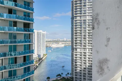 55 SE 6th Street Miami FL 33131