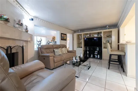 11704 NW 11th Avenue Miami FL 33168