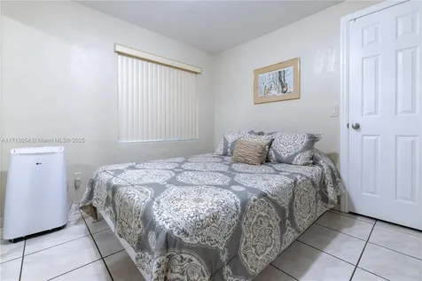 11704 NW 11th Avenue Miami FL 33168