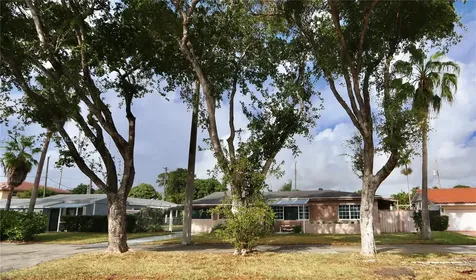 2155 NE 171st Street North Miami Beach FL 33162