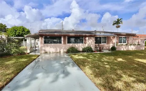 2155 NE 171st Street North Miami Beach FL 33162