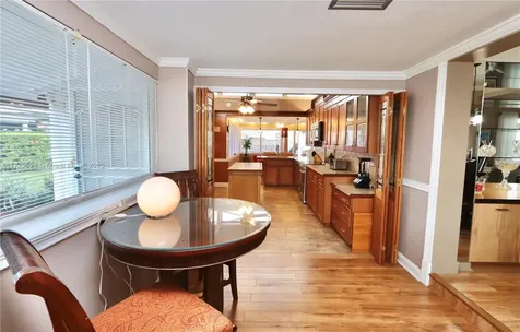 2155 NE 171st Street North Miami Beach FL 33162