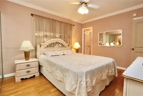 2155 NE 171st Street North Miami Beach FL 33162