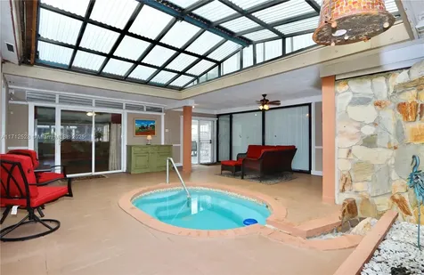 2155 NE 171st Street North Miami Beach FL 33162