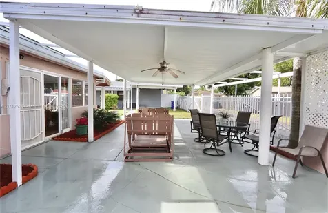 2155 NE 171st Street North Miami Beach FL 33162