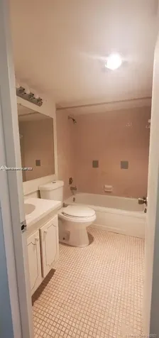 385 Fanshaw Boca Raton FL 33434