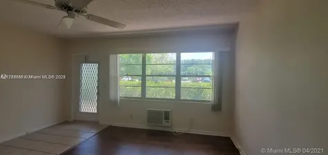 385 Fanshaw Boca Raton FL 33434