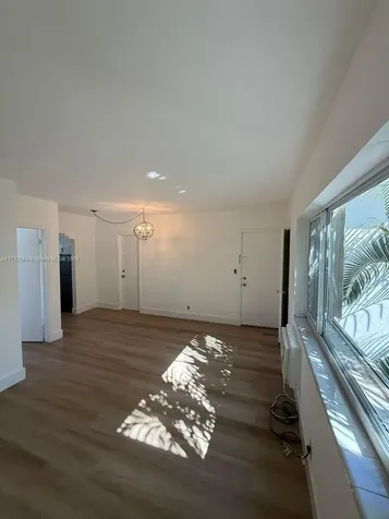 10074 E Bay Harbor Drive Bay Harbor Islands FL 33154