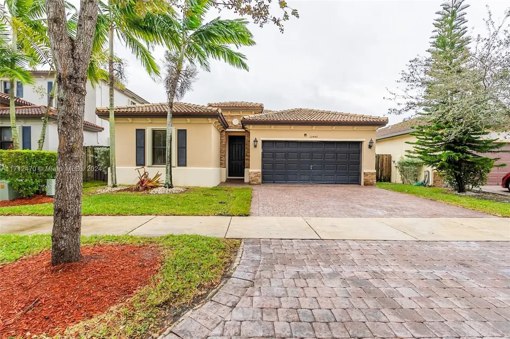10446 SW 227th Terrace Miami FL 33190