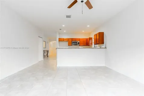 10446 SW 227th Terrace Miami FL 33190