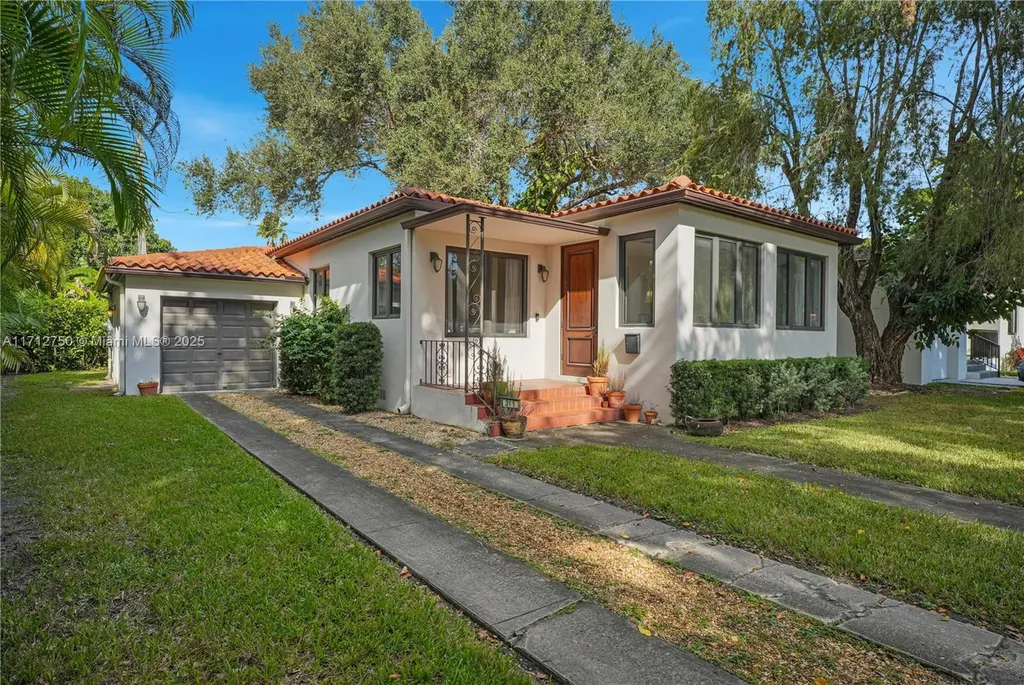 311 S Fluvia Avenue Coral Gables FL 33134