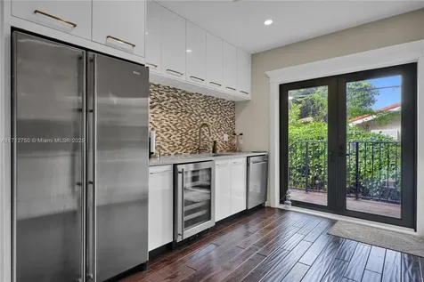 311 S Fluvia Avenue Coral Gables FL 33134