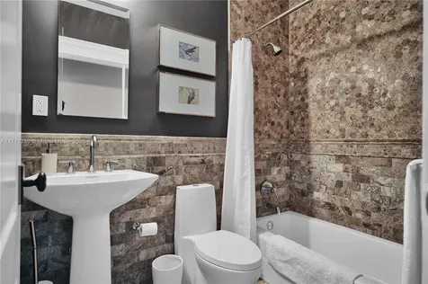 311 S Fluvia Avenue Coral Gables FL 33134