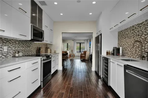 311 S Fluvia Avenue Coral Gables FL 33134